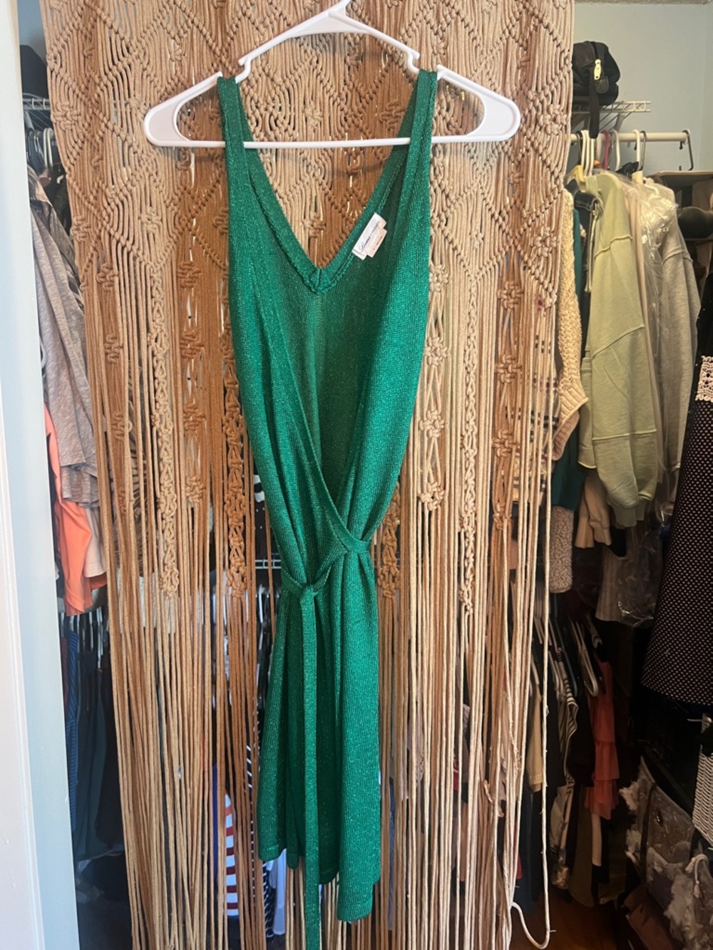 Lovers + Friends Emerald Green V-Neck Sleeveless Tie-Waist Dress